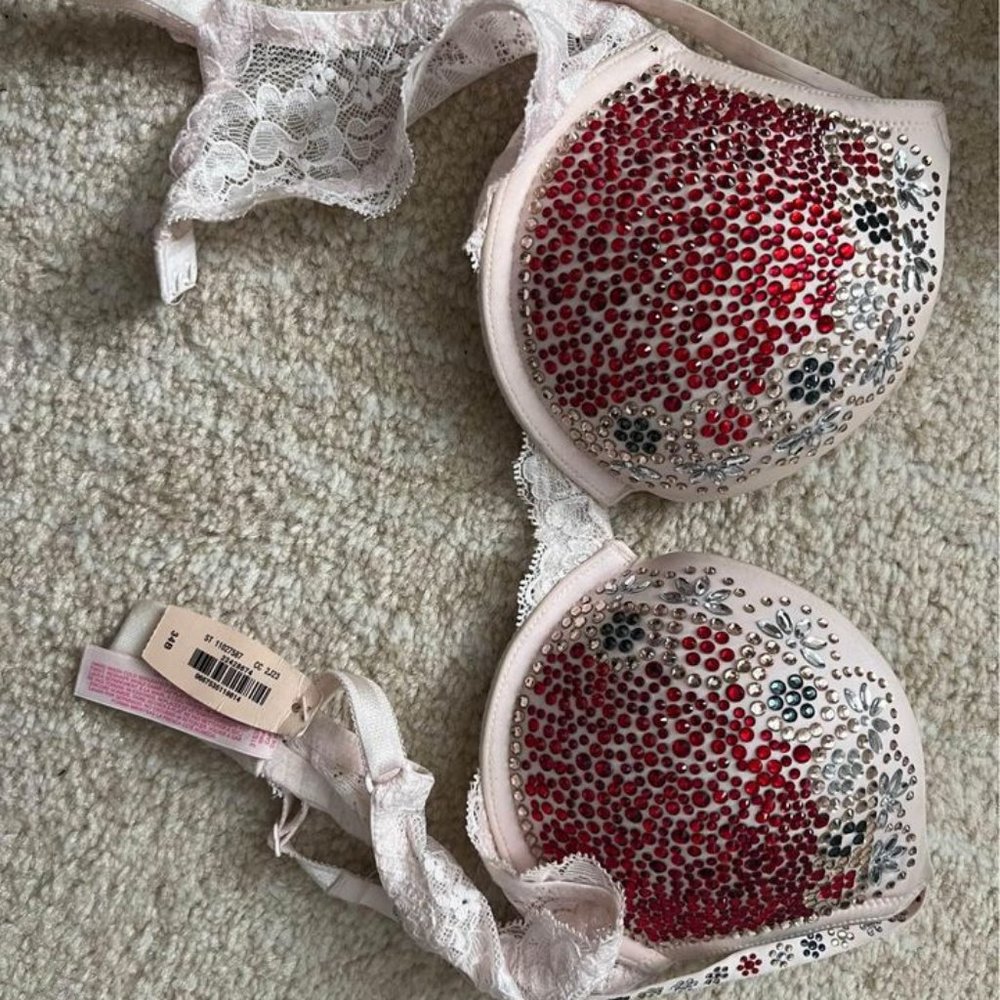 victorias secret rhinestone bra 34B pushup